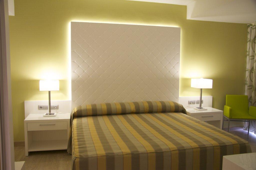 Riviera Beachotel - Adults Recommended Benidorm Exteriér fotografie